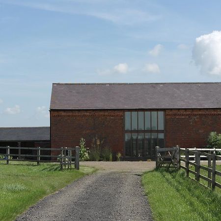 Handley Barn Silverstone Ngoại thất bức ảnh