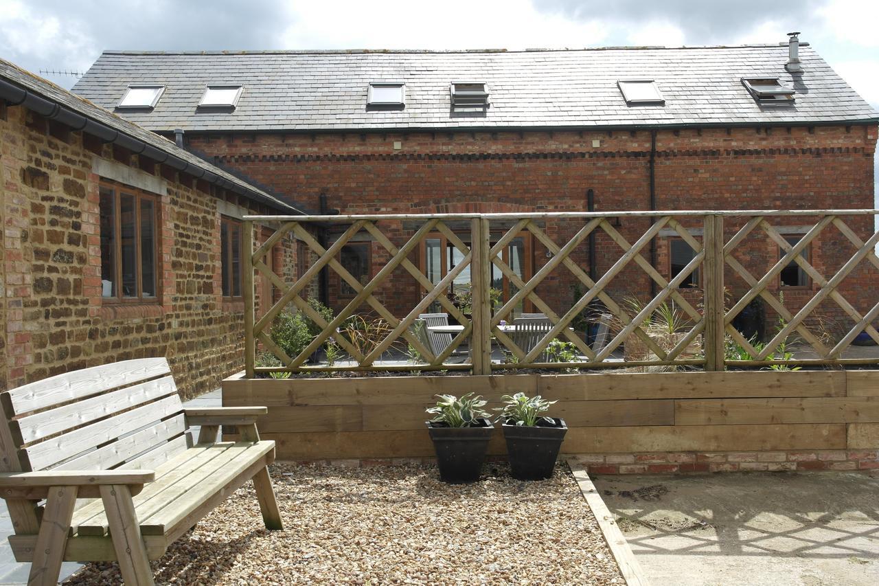 Handley Barn Silverstone Ngoại thất bức ảnh